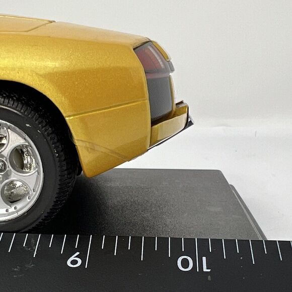 Maisto Lamborghini Murciélago Roadster 1:18 Yellow Convertible Collectable - Picture 3 of 15